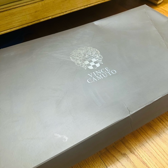 Vince Camuto Snake Chaendra Over Knee Cut Out Stiletto Sandals Heels - Picture 3 of 9